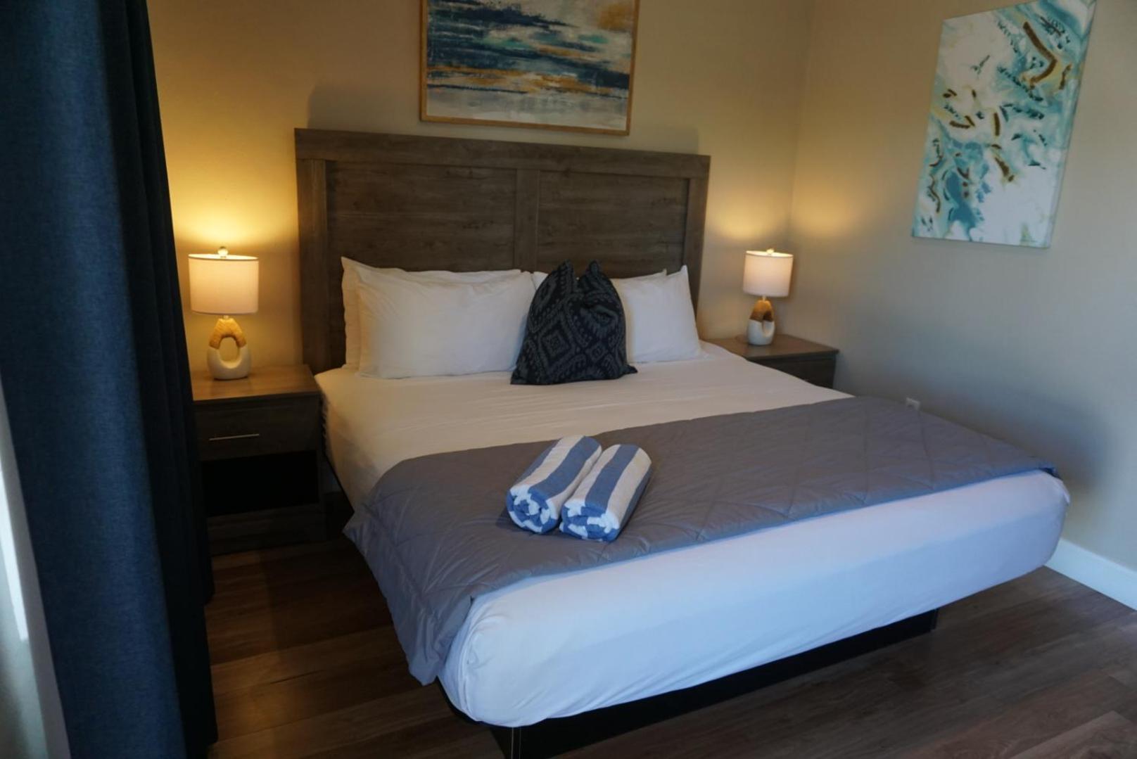 Bleu Beach Resort Indialantic Bagian luar foto